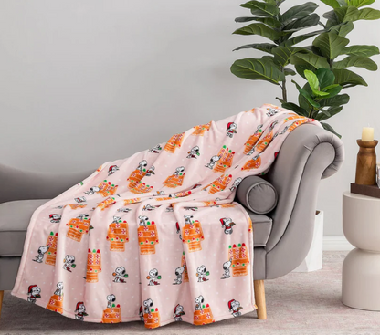 Peanuts Holiday Throw Blanket