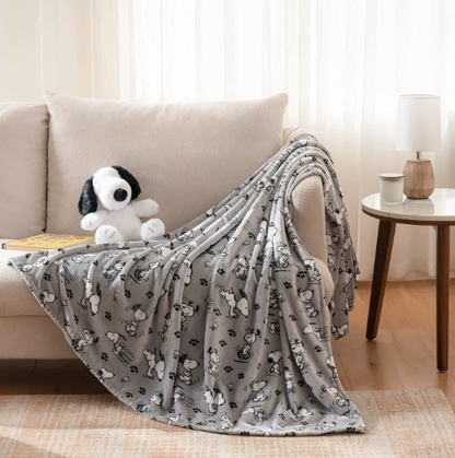 Peanuts Throw Blanket
