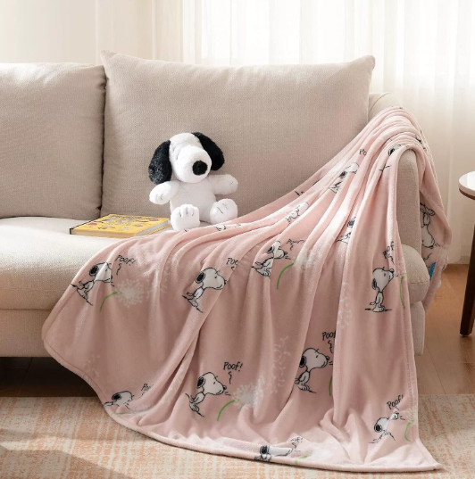 Peanuts Throw Blanket
